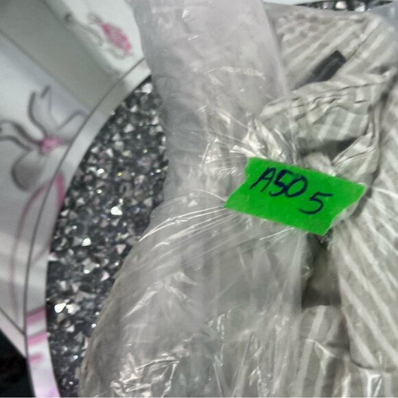 French Connection tshirt tee Striped Gray beige Button Down Shirt black - Picture 11 of 11